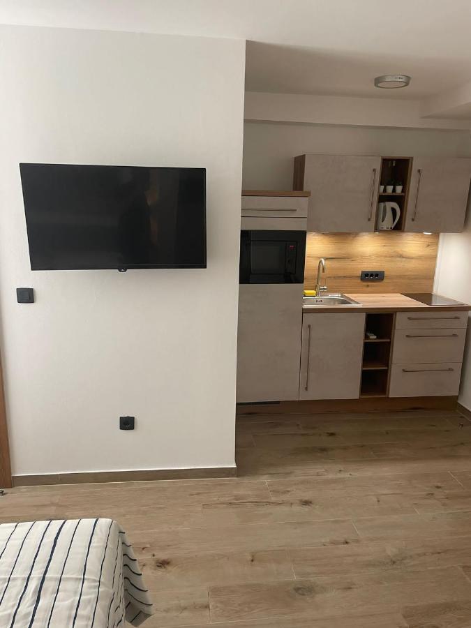 Apartments Anka Pula Eksteriør billede